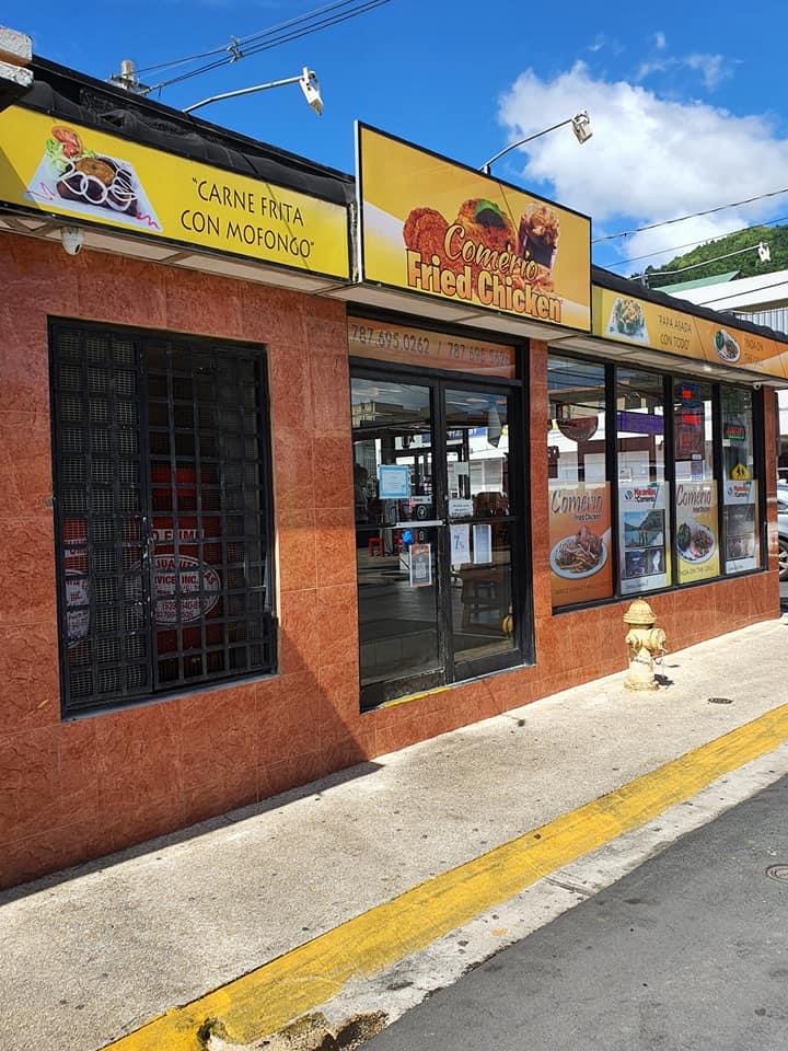 Comerío Fried Chicken — fachada del local